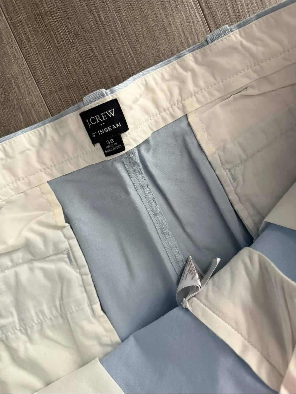 J. Crew Factory Men’s Light Blue 9” Flex Chino Shorts